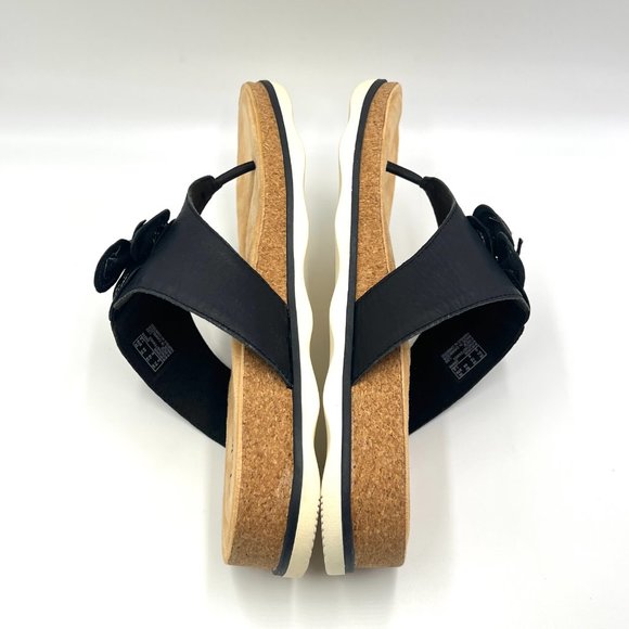 Clarks Womens Size 12 Brynn Style Black Leather Slip On Floral Sandals Shoes - Picture 8 of 13